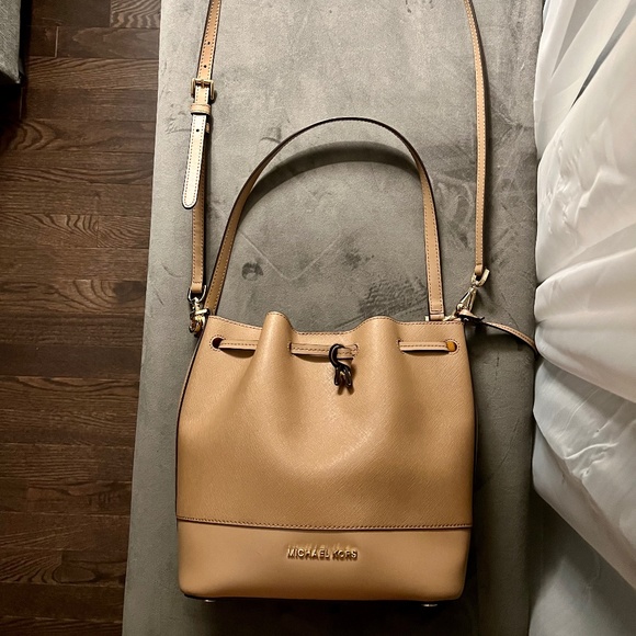 Michael Kors Bag - Picture 2 of 4